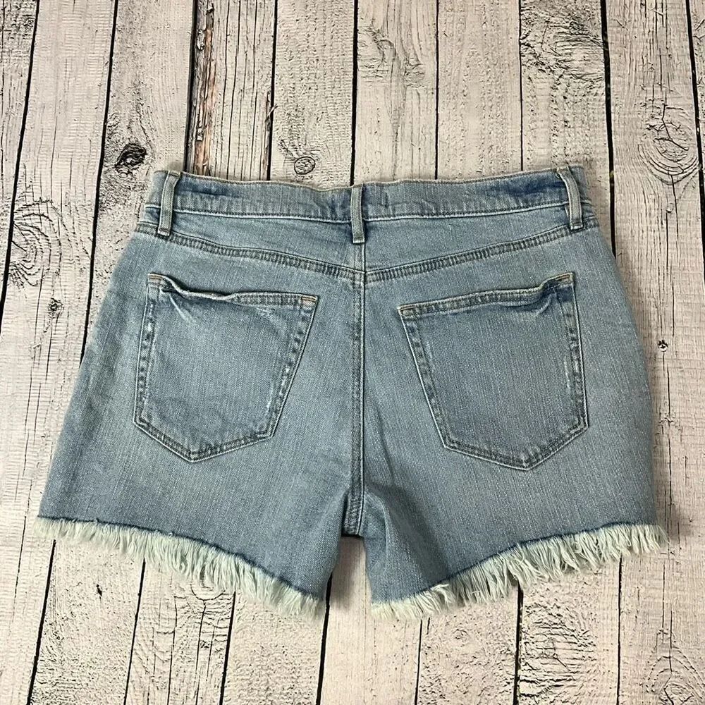 LOFT Jean Shorts - Picture 3 of 5